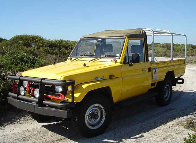 Land-Cruiser-Front-Roof-and-Rear-Frame-Wildmoz.com